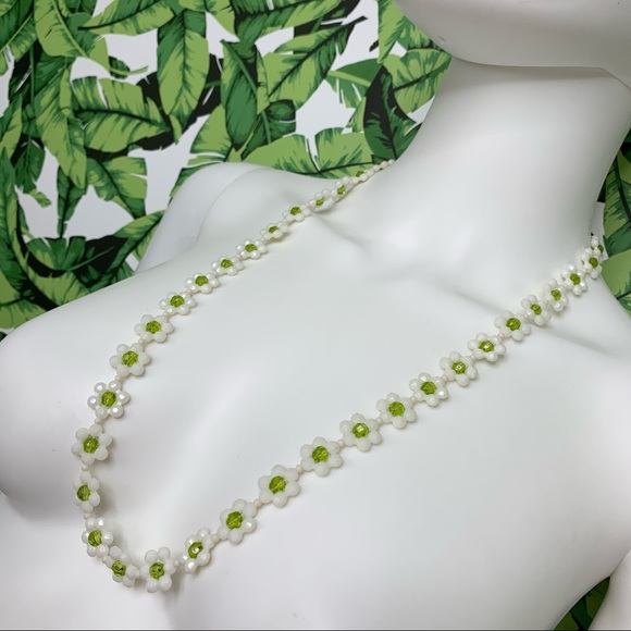 Vintage Flower Power Hippie Necklace - Picture 1 of 7